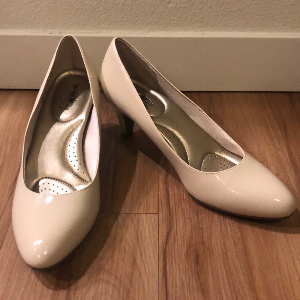 Nude Coach Sahara Rounded Toe Heels